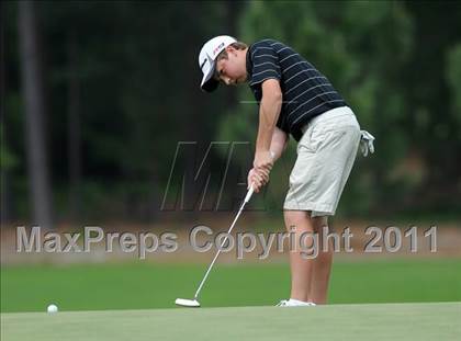 Thumbnail 2 in NCHSAA State 4A Boys Golf Championships (Day 2) photogallery.