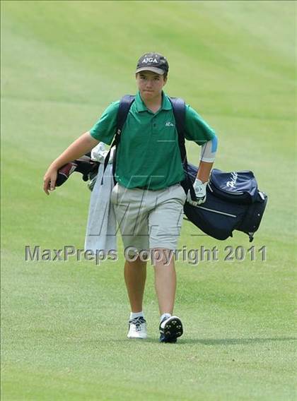 Thumbnail 2 in NCHSAA State 4A Boys Golf Championships (Day 2) photogallery.