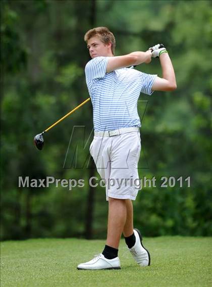 Thumbnail 2 in NCHSAA State 4A Boys Golf Championships (Day 2) photogallery.