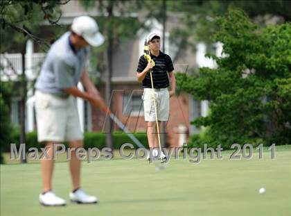 Thumbnail 1 in NCHSAA State 4A Boys Golf Championships (Day 2) photogallery.