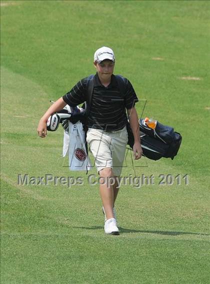 Thumbnail 2 in NCHSAA State 4A Boys Golf Championships (Day 2) photogallery.