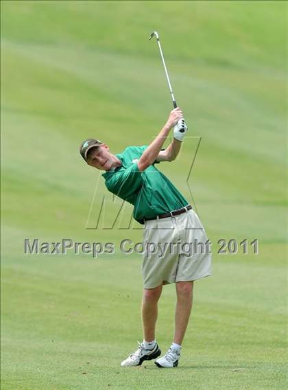 Thumbnail 1 in NCHSAA State 4A Boys Golf Championships (Day 2) photogallery.