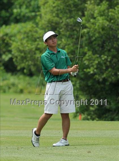 Thumbnail 2 in NCHSAA State 4A Boys Golf Championships (Day 2) photogallery.