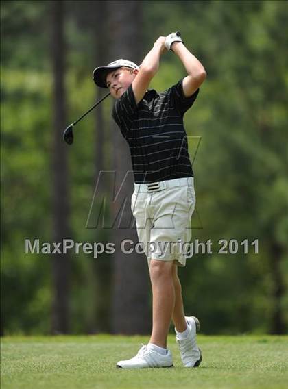 Thumbnail 1 in NCHSAA State 4A Boys Golf Championships (Day 2) photogallery.
