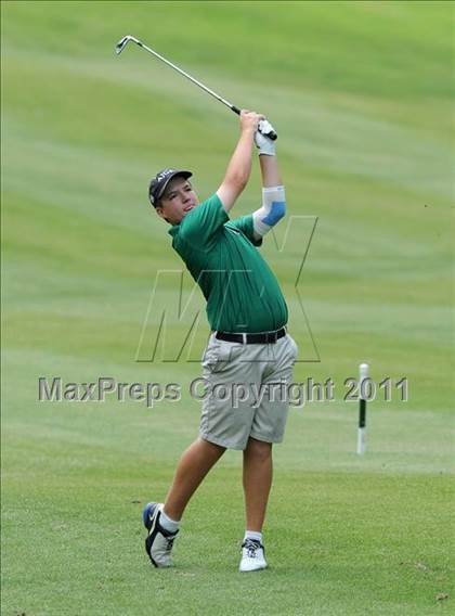 Thumbnail 2 in NCHSAA State 4A Boys Golf Championships (Day 2) photogallery.