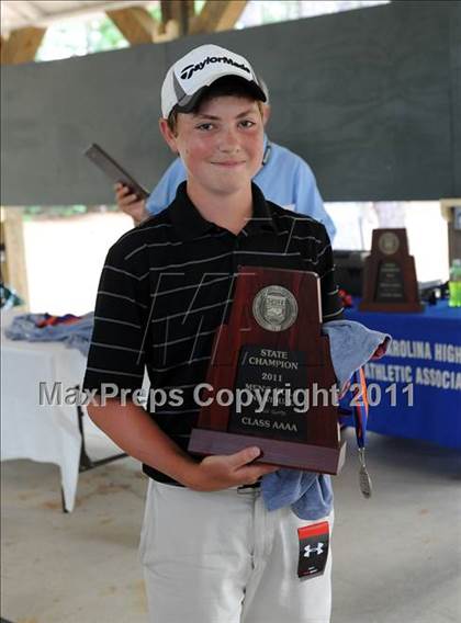 Thumbnail 2 in NCHSAA State 4A Boys Golf Championships (Day 2) photogallery.