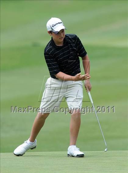 Thumbnail 1 in NCHSAA State 4A Boys Golf Championships (Day 2) photogallery.