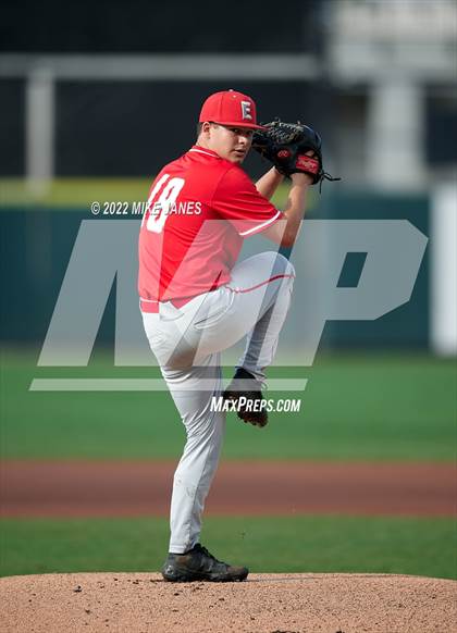 Thumbnail 3 in 43rd Annual FACA North All-Stars vs East All-Stars photogallery.