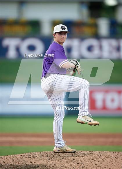 Thumbnail 3 in 43rd Annual FACA North All-Stars vs East All-Stars photogallery.