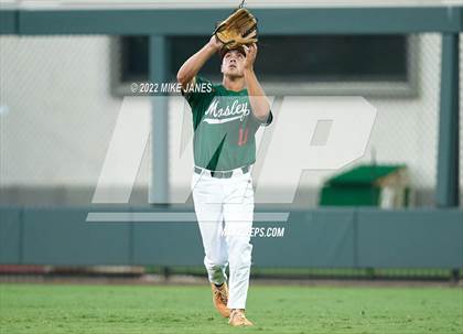 Thumbnail 3 in 43rd Annual FACA North All-Stars vs East All-Stars photogallery.