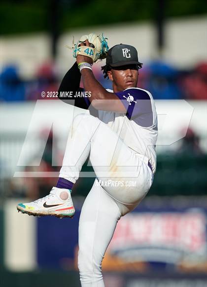 Thumbnail 2 in 43rd Annual FACA North All-Stars vs East All-Stars photogallery.