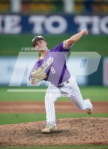 Thumbnail 3 in 43rd Annual FACA North All-Stars vs East All-Stars photogallery.