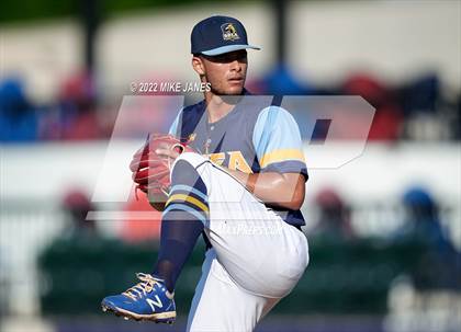 Thumbnail 2 in 43rd Annual FACA North All-Stars vs East All-Stars photogallery.