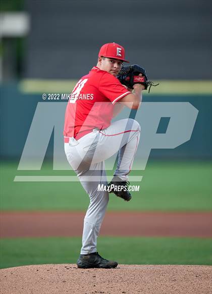 Thumbnail 2 in 43rd Annual FACA North All-Stars vs East All-Stars photogallery.