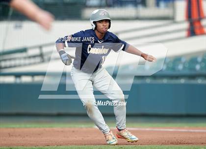 Thumbnail 3 in 43rd Annual FACA North All-Stars vs East All-Stars photogallery.