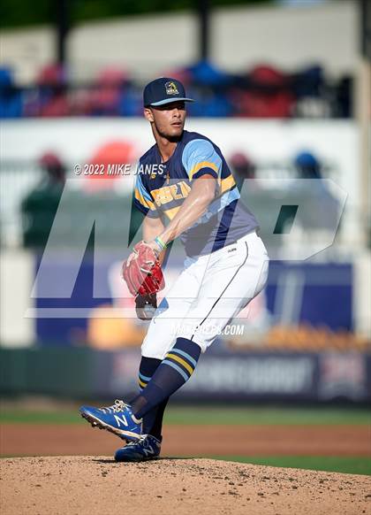 Thumbnail 3 in 43rd Annual FACA North All-Stars vs East All-Stars photogallery.