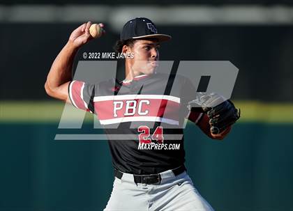 Thumbnail 2 in 43rd Annual FACA North All-Stars vs East All-Stars photogallery.