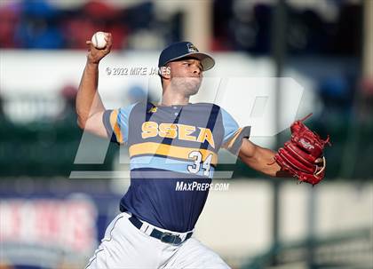 Thumbnail 1 in 43rd Annual FACA North All-Stars vs East All-Stars photogallery.