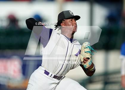 Thumbnail 3 in 43rd Annual FACA North All-Stars vs East All-Stars photogallery.