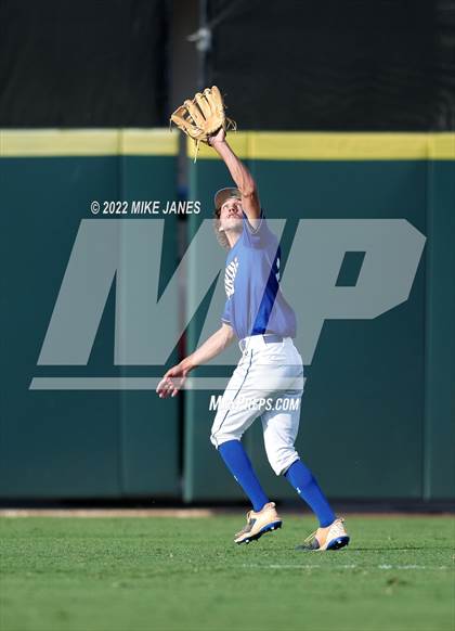 Thumbnail 3 in 43rd Annual FACA North All-Stars vs East All-Stars photogallery.