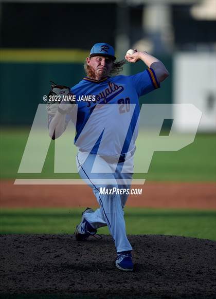 Thumbnail 3 in 43rd Annual FACA North All-Stars vs East All-Stars photogallery.