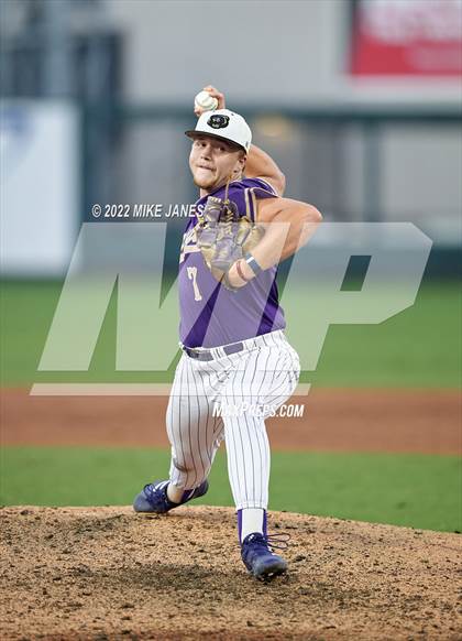 Thumbnail 2 in 43rd Annual FACA North All-Stars vs East All-Stars photogallery.