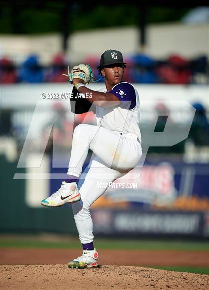 Thumbnail 2 in 43rd Annual FACA North All-Stars vs East All-Stars photogallery.