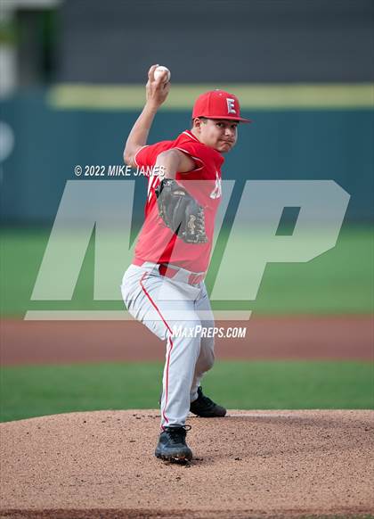Thumbnail 3 in 43rd Annual FACA North All-Stars vs East All-Stars photogallery.