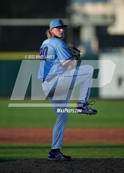 Thumbnail 2 in 43rd Annual FACA North All-Stars vs East All-Stars photogallery.