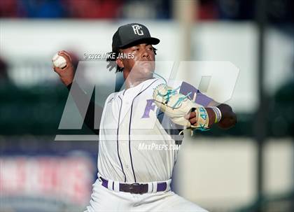 Thumbnail 3 in 43rd Annual FACA North All-Stars vs East All-Stars photogallery.