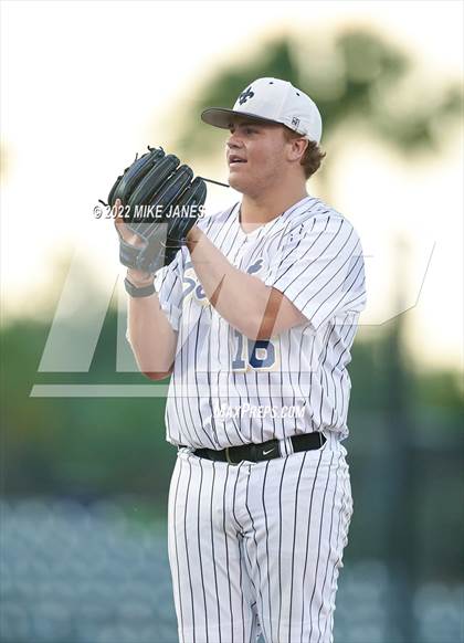 Thumbnail 1 in 43rd Annual FACA North All-Stars vs East All-Stars photogallery.
