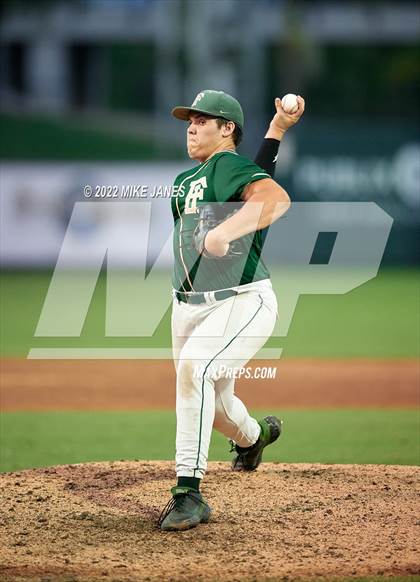 Thumbnail 2 in 43rd Annual FACA North All-Stars vs East All-Stars photogallery.