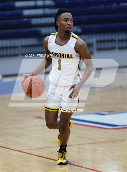 Thumbnail 1 in Memorial vs. Rowlett (In-N-Out Tournament) photogallery.
