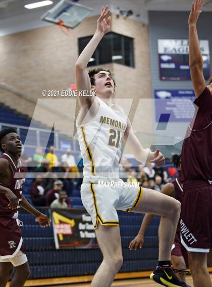 Thumbnail 1 in Memorial vs. Rowlett (In-N-Out Tournament) photogallery.