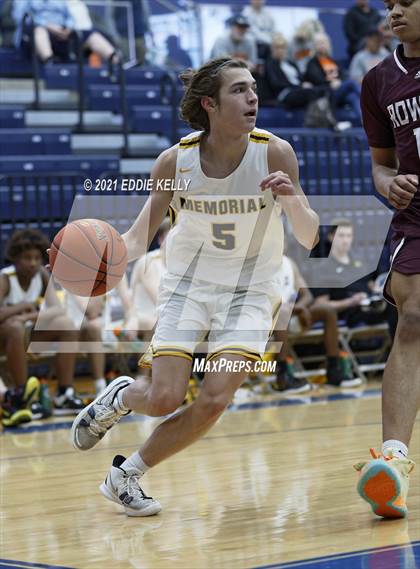 Thumbnail 3 in Memorial vs. Rowlett (In-N-Out Tournament) photogallery.