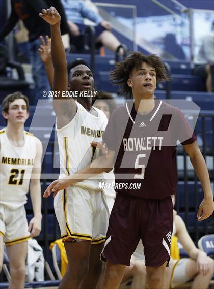 Thumbnail 3 in Memorial vs. Rowlett (In-N-Out Tournament) photogallery.