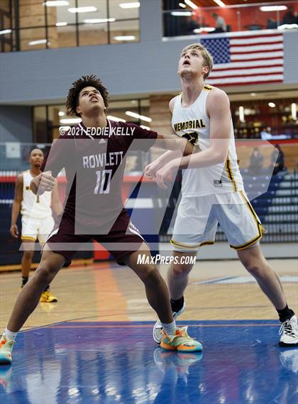 Thumbnail 2 in Memorial vs. Rowlett (In-N-Out Tournament) photogallery.