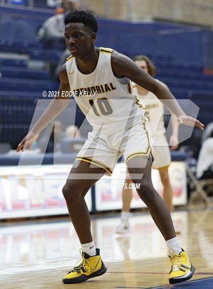 Thumbnail 2 in Memorial vs. Rowlett (In-N-Out Tournament) photogallery.