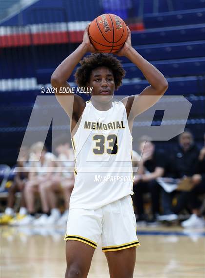Thumbnail 2 in Memorial vs. Rowlett (In-N-Out Tournament) photogallery.