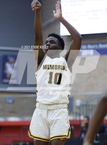 Thumbnail 3 in Memorial vs. Rowlett (In-N-Out Tournament) photogallery.