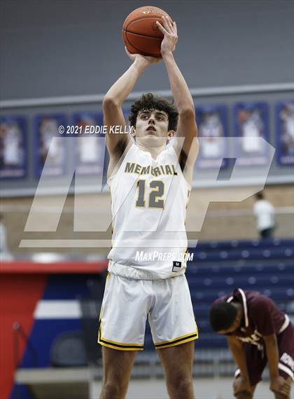Thumbnail 3 in Memorial vs. Rowlett (In-N-Out Tournament) photogallery.