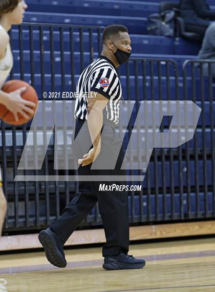 Thumbnail 1 in Memorial vs. Rowlett (In-N-Out Tournament) photogallery.