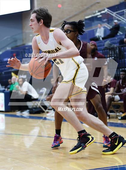 Thumbnail 1 in Memorial vs. Rowlett (In-N-Out Tournament) photogallery.