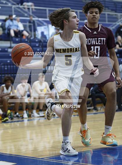 Thumbnail 2 in Memorial vs. Rowlett (In-N-Out Tournament) photogallery.