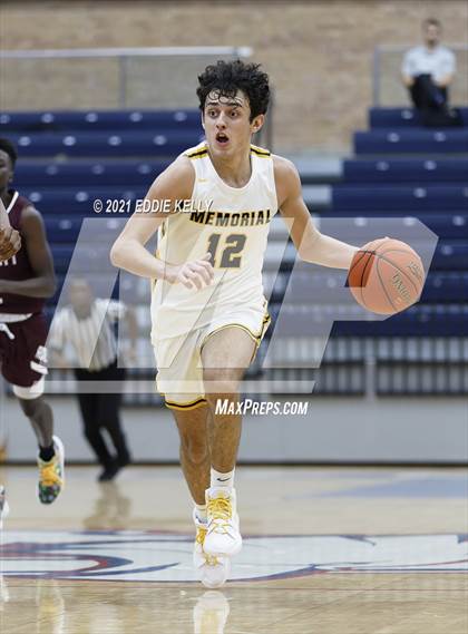 Thumbnail 2 in Memorial vs. Rowlett (In-N-Out Tournament) photogallery.