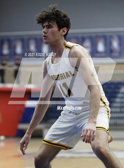 Thumbnail 3 in Memorial vs. Rowlett (In-N-Out Tournament) photogallery.