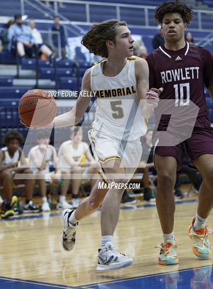 Thumbnail 1 in Memorial vs. Rowlett (In-N-Out Tournament) photogallery.