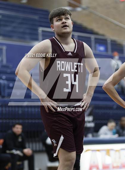 Thumbnail 2 in Memorial vs. Rowlett (In-N-Out Tournament) photogallery.