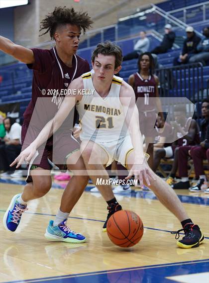 Thumbnail 3 in Memorial vs. Rowlett (In-N-Out Tournament) photogallery.