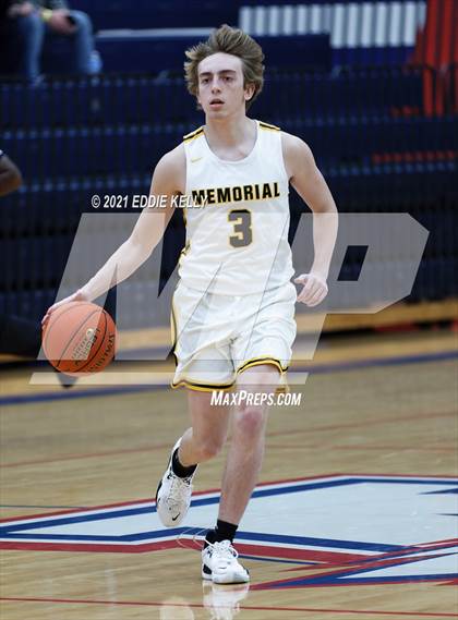 Thumbnail 2 in Memorial vs. Rowlett (In-N-Out Tournament) photogallery.
